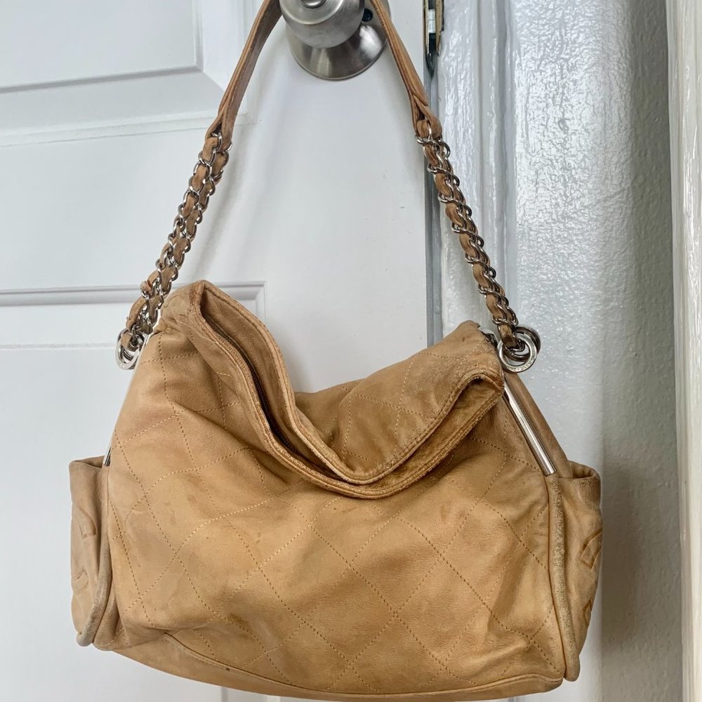 Chanel Ultimate Soft Hobo Quilted Leather